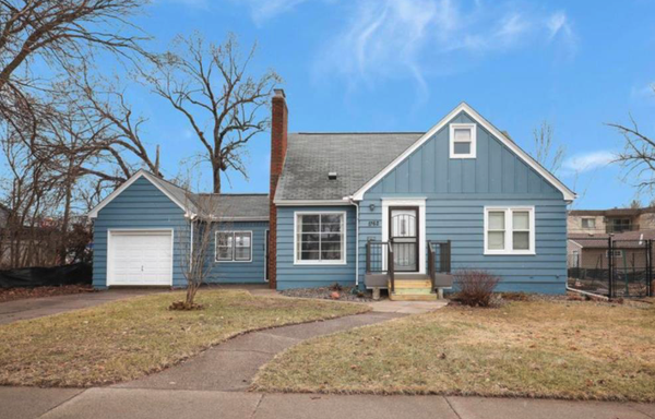 1762 Hoyt Avenue E, Saint Paul, MN 55106