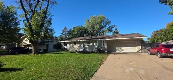 10240 Quinn Street Nw, Coon Rapids, MN 55433