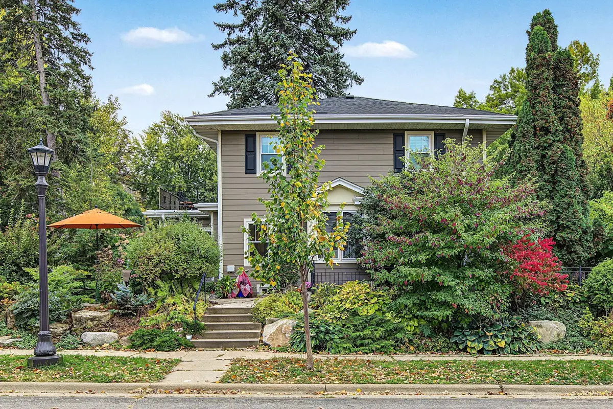 680 Chippewa Avenue, Saint Paul, MN 55107 - #1