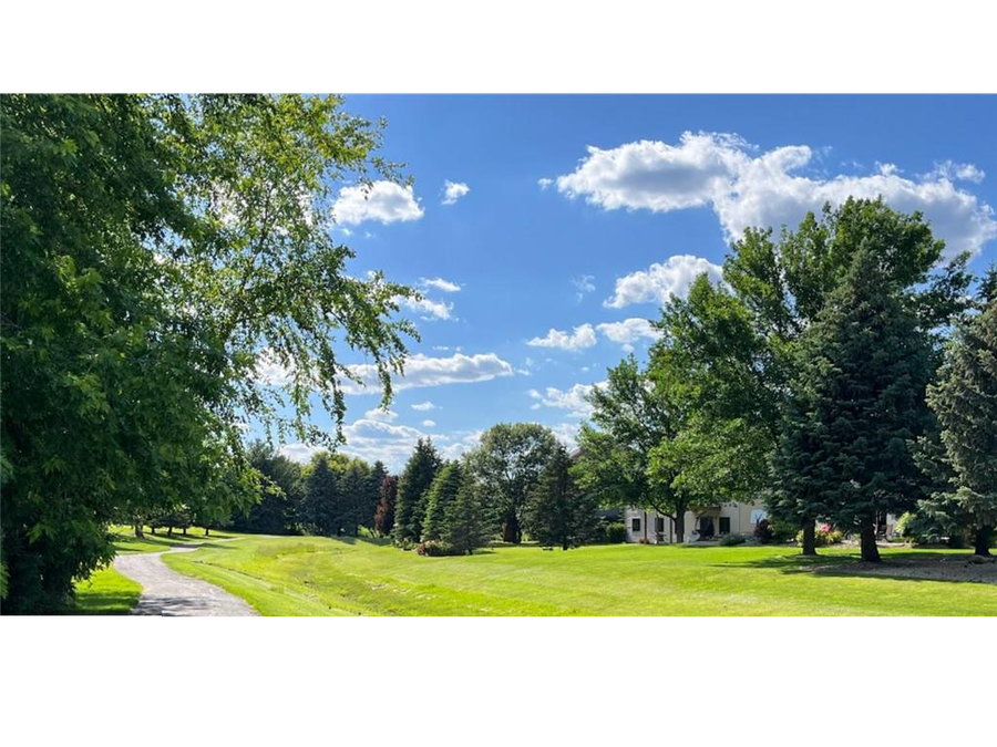 800 Lexington Avenue N, New Prague, MN 56071 - #3