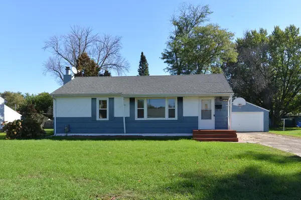 6806 Scott Avenue N, Brooklyn Center, MN 55429