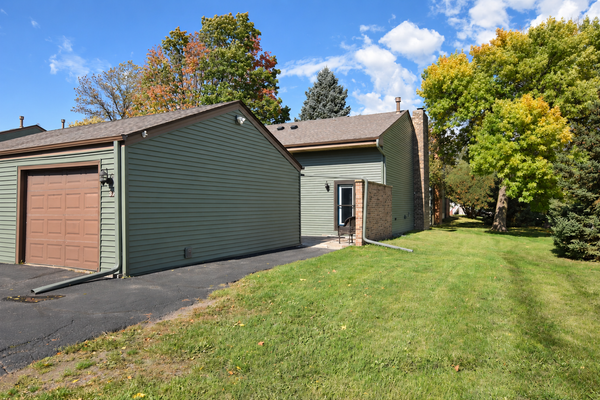 37 Marie Avenue E, West Saint Paul, MN 55118