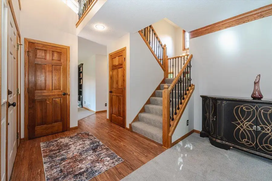 12061 Gantry Court, Apple Valley, MN 55124 - #3
