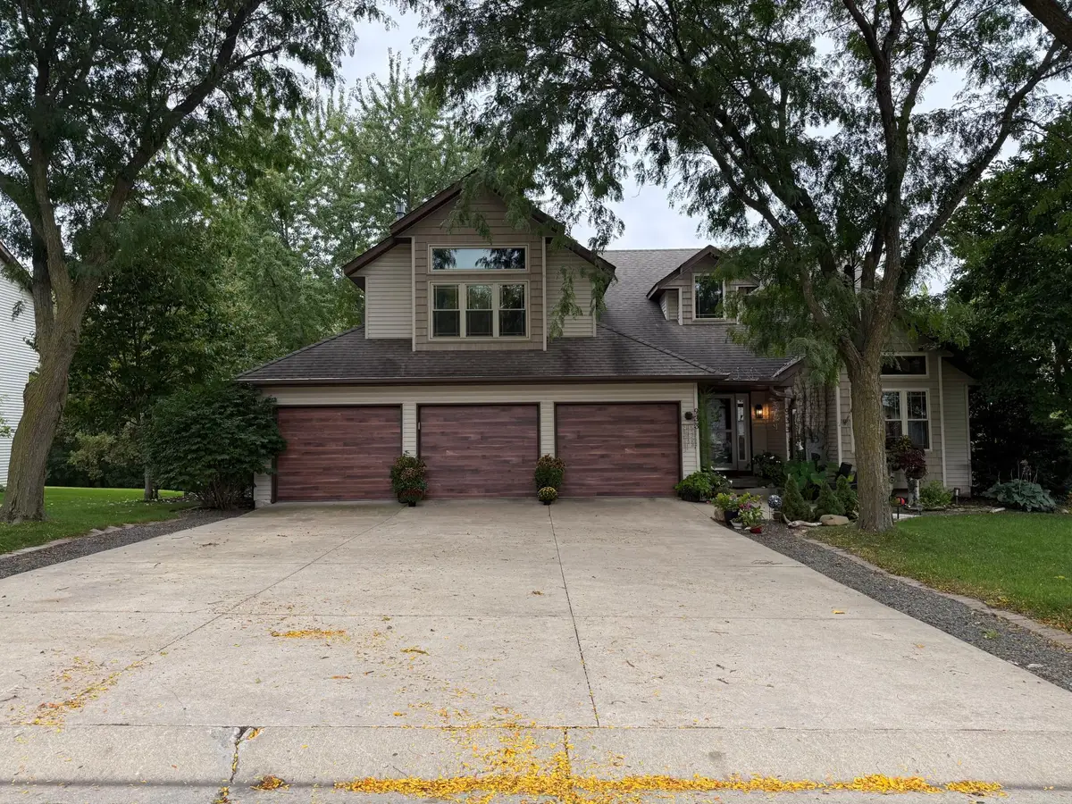 933 1st Avenue Nw, Byron, MN 55920 - #1