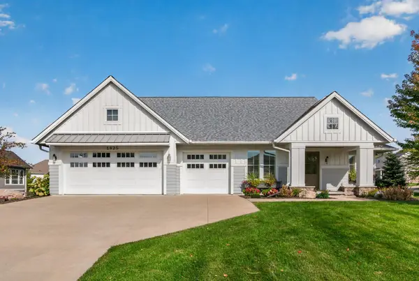 1825 Annika Drive N, Lake Elmo, MN 55042