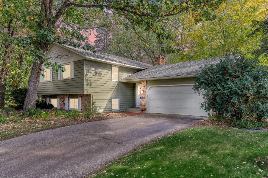 13205 W Manor Boulevard, Burnsville, MN 55337 - #2