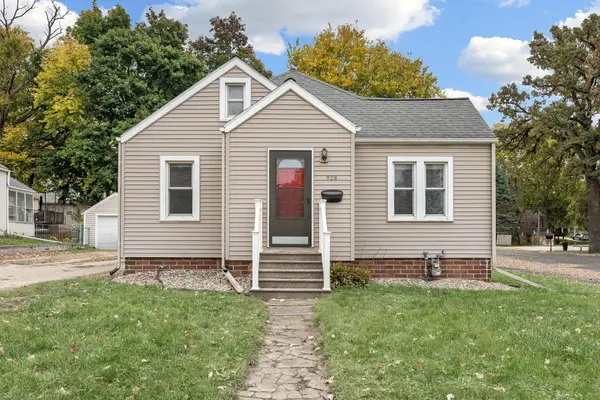 928 Bridge Avenue, Albert Lea, MN 56007