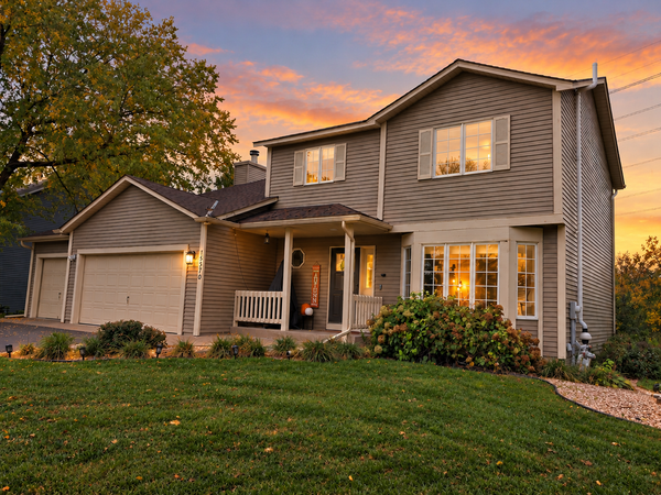 15370 96th Place N, Maple Grove, MN 55369