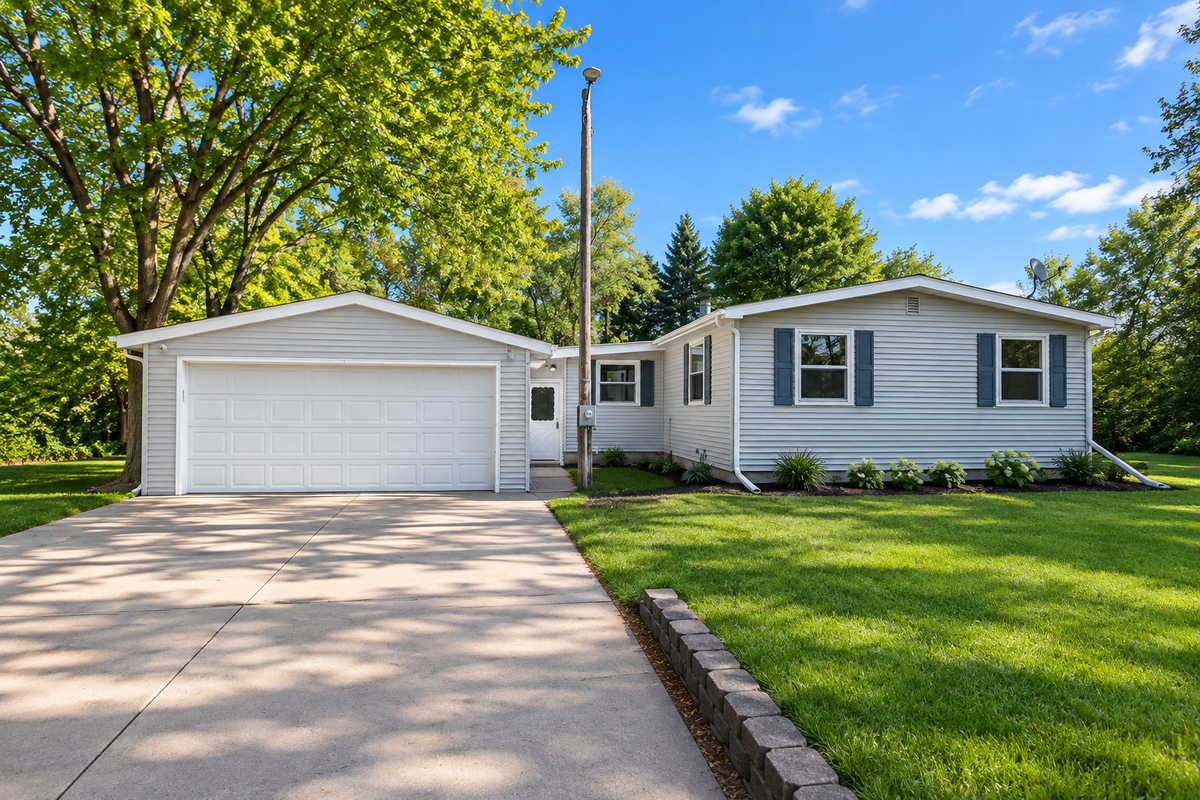 798 2nd Street Ne, Hillsboro, ND 58045 - #1