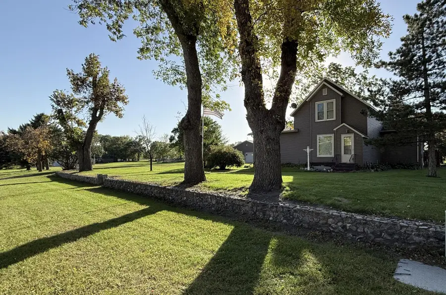 237 S Paul Street, Appleton, MN 56208 - #3