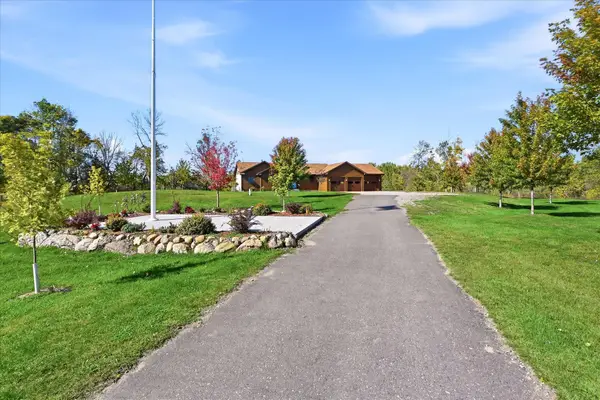 16818 233rd Avenue Nw, Big Lake, MN 55309