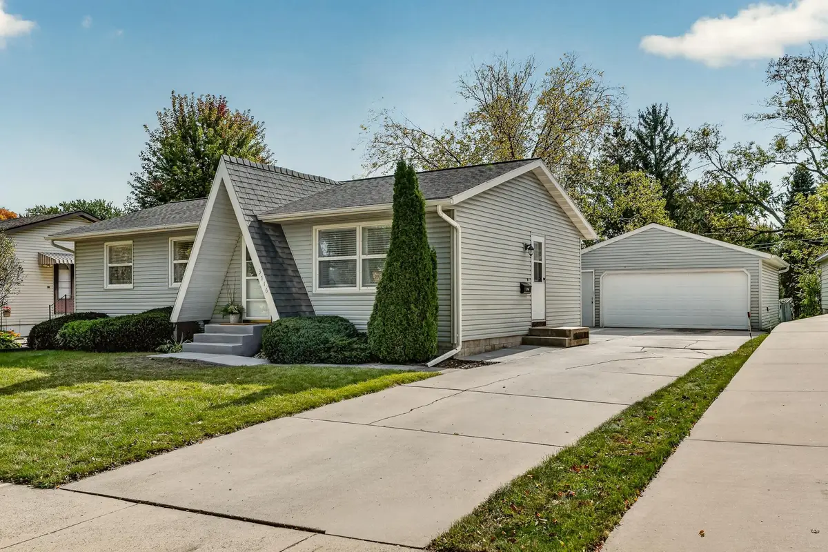 3716 1st Place Nw, Rochester, MN 55901 - #1
