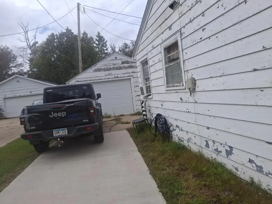 4115 4th Avenue E, Hibbing, MN 55746 - #2