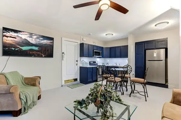 286 Van Buren Avenue #9, Saint Paul, MN 55103