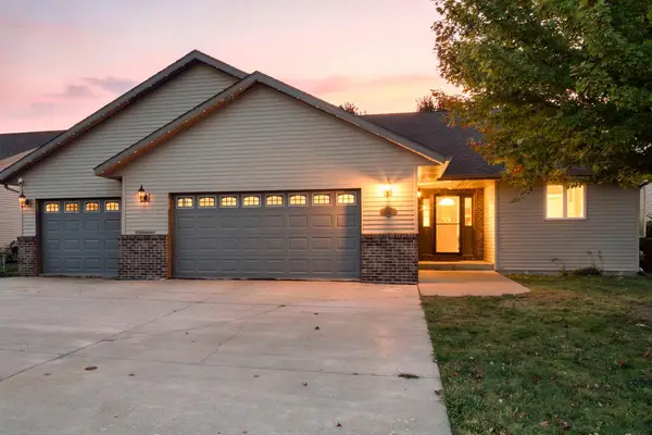 113 Quinion Drive, Mankato, MN 56001