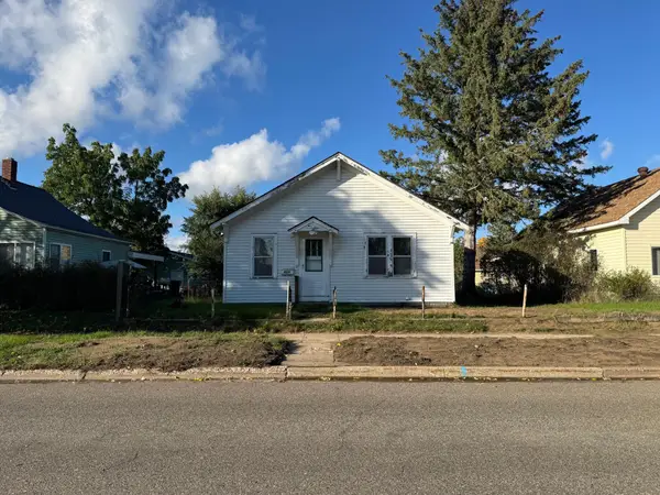 813 4th Street Se, Bemidji, MN 56601