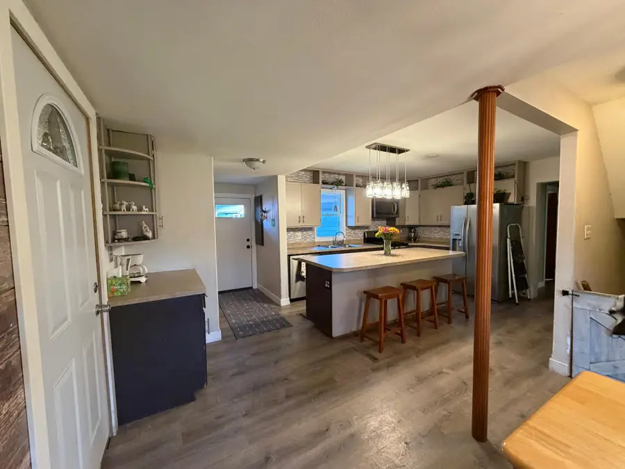 301 12th Avenue E, Lisbon, ND 58054 - #3