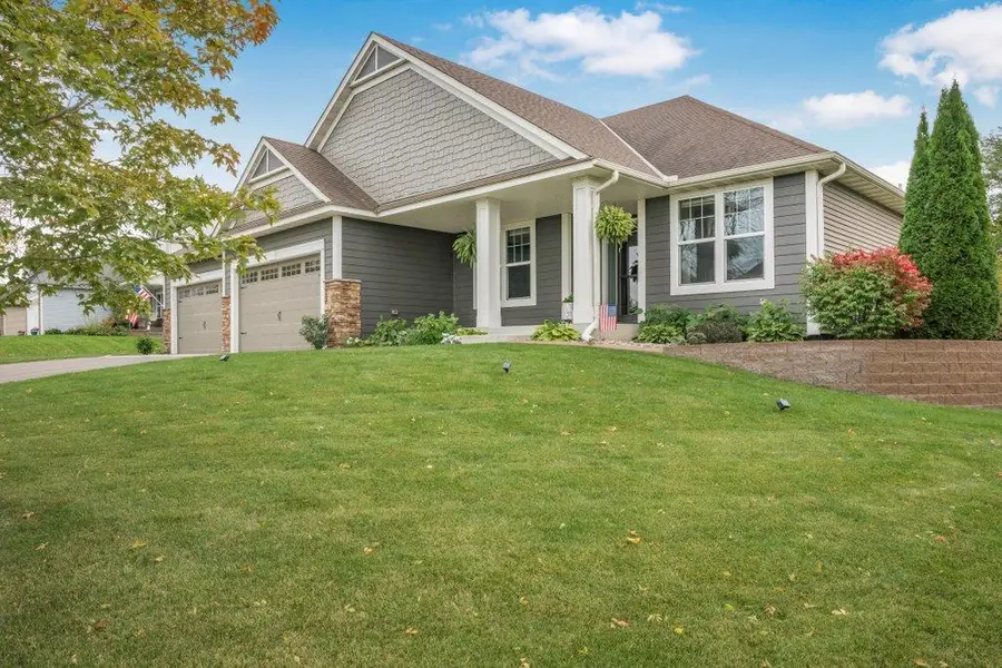 1541 Belmont Avenue Nw, Shakopee, MN 55379 - #2