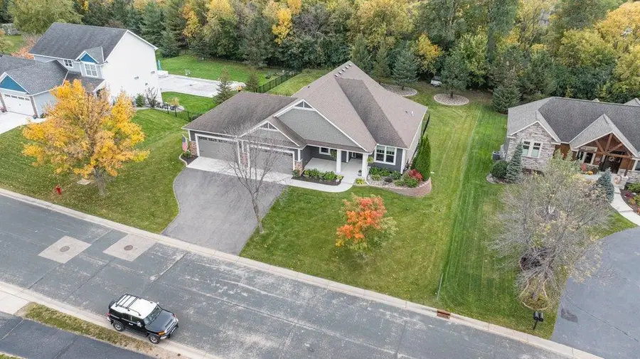 1541 Belmont Avenue Nw, Shakopee, MN 55379 - #3