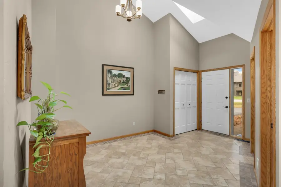 18062 Judicial Way N, Lakeville, MN 55044 - #2