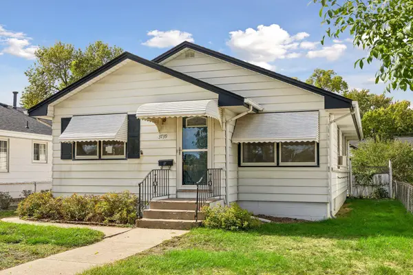 3739 Lee Avenue N, Robbinsdale, MN 55422