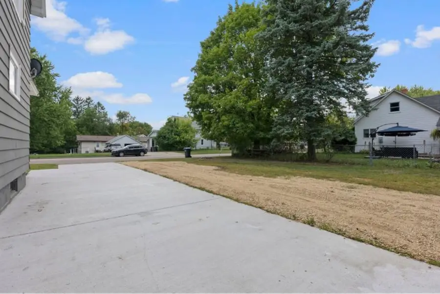 524 Dakota S Avenue, New Richmond, WI 54017 - #3