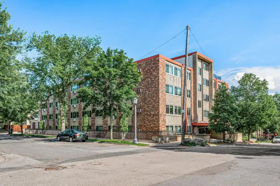 1901 Emerson Avenue S #303, Minneapolis, MN 55403 - #3