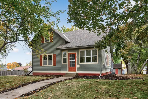 2631 5th Avenue E, North Saint Paul, MN 55109