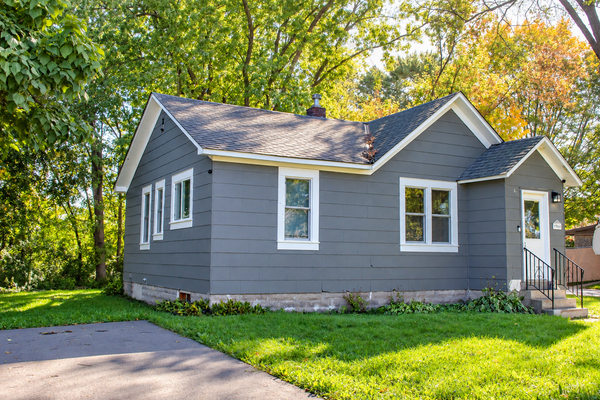 1960 Ide Street, Maplewood, MN 55109