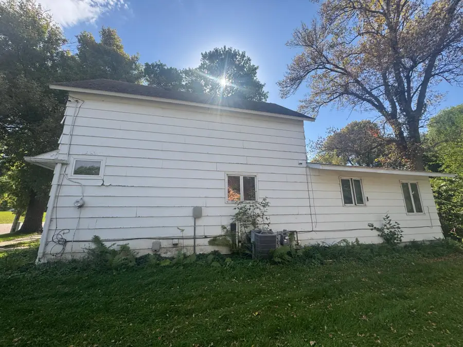 235 Haven Street Se, Appleton, MN 56208 - #2