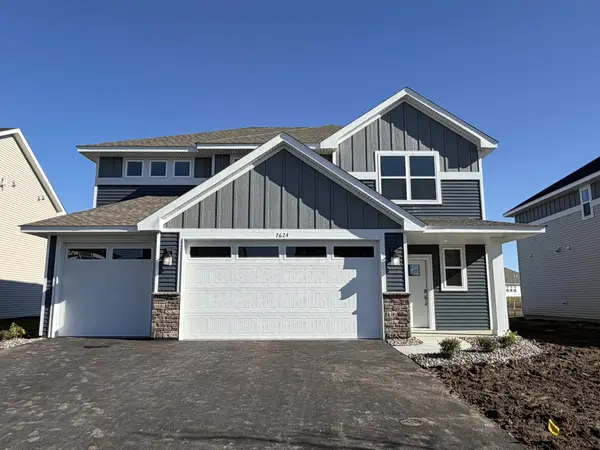 7624 Lotus Lane, Lino Lakes, MN 55038