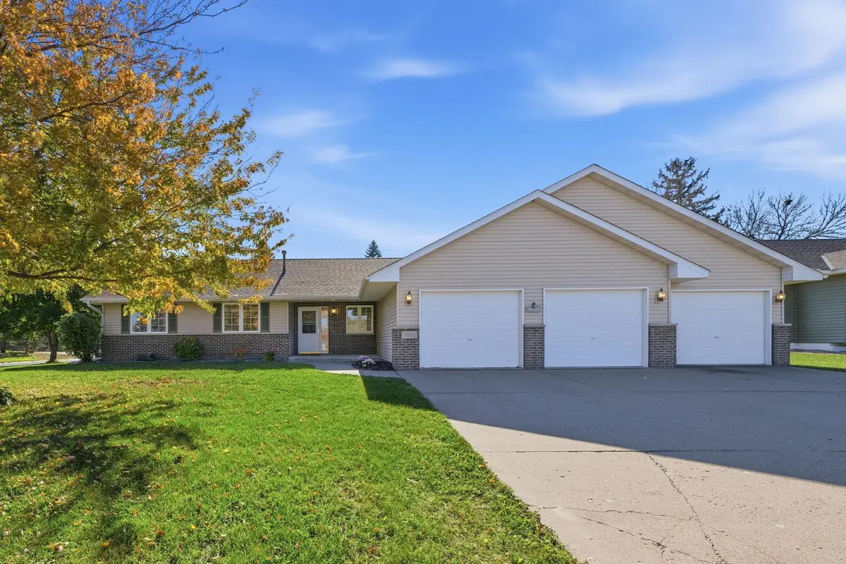 1806 9th Street Circle Ne, Buffalo, MN 55313 - #1