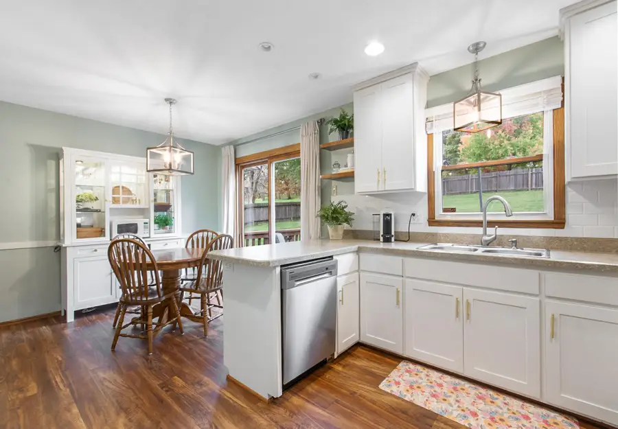116 Meadow Circle N, Burnsville, MN 55337 - #3