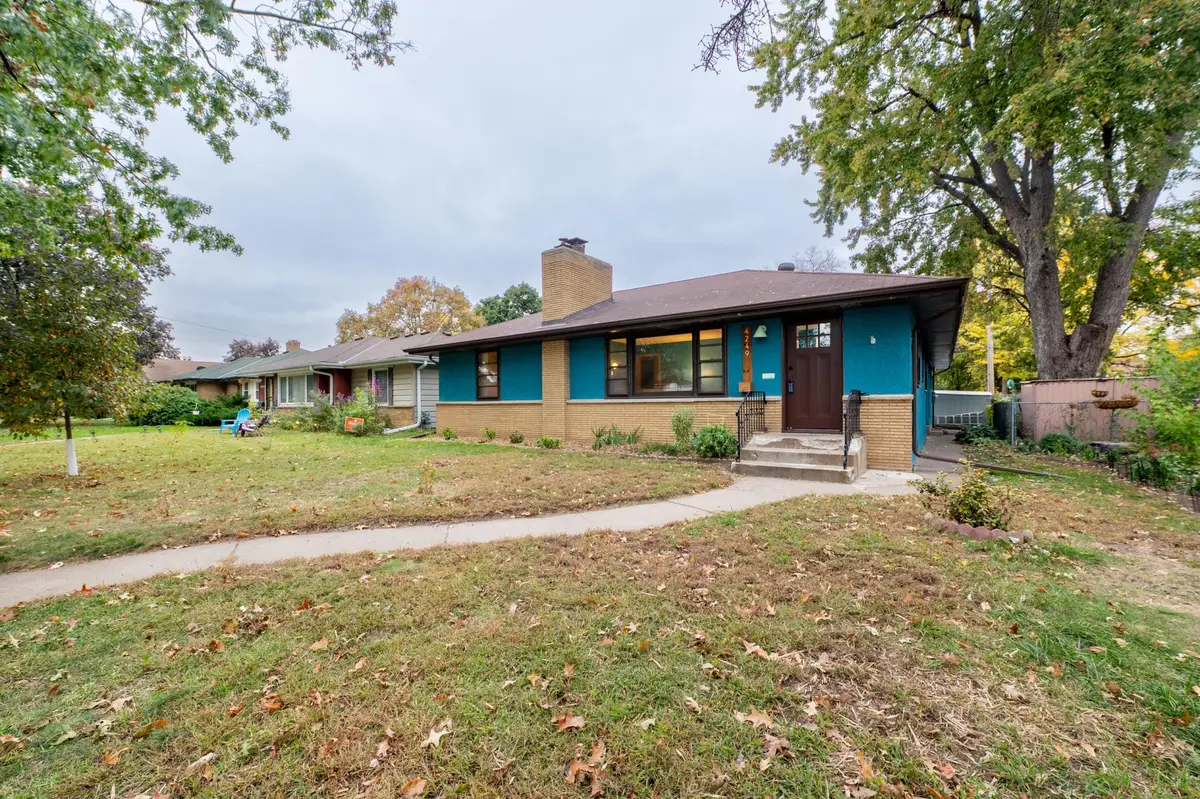 4249 Oliver Avenue N, Minneapolis, MN 55412 - #1
