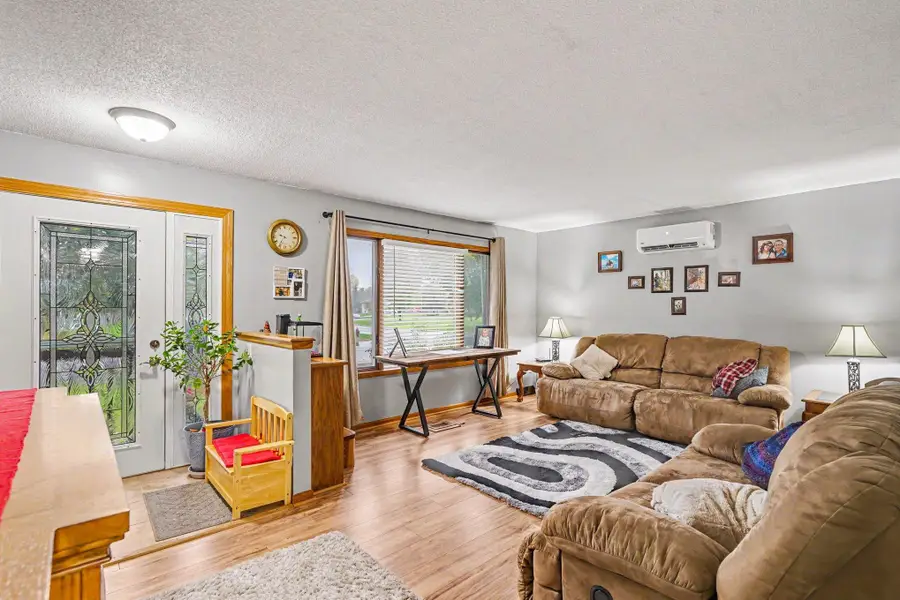 126 8th Avenue Nw, Lonsdale, MN 55046 - #3