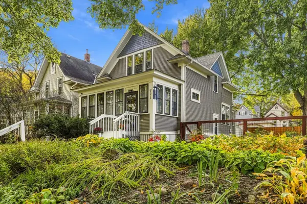 771 Ottawa Avenue, Saint Paul, MN 55107