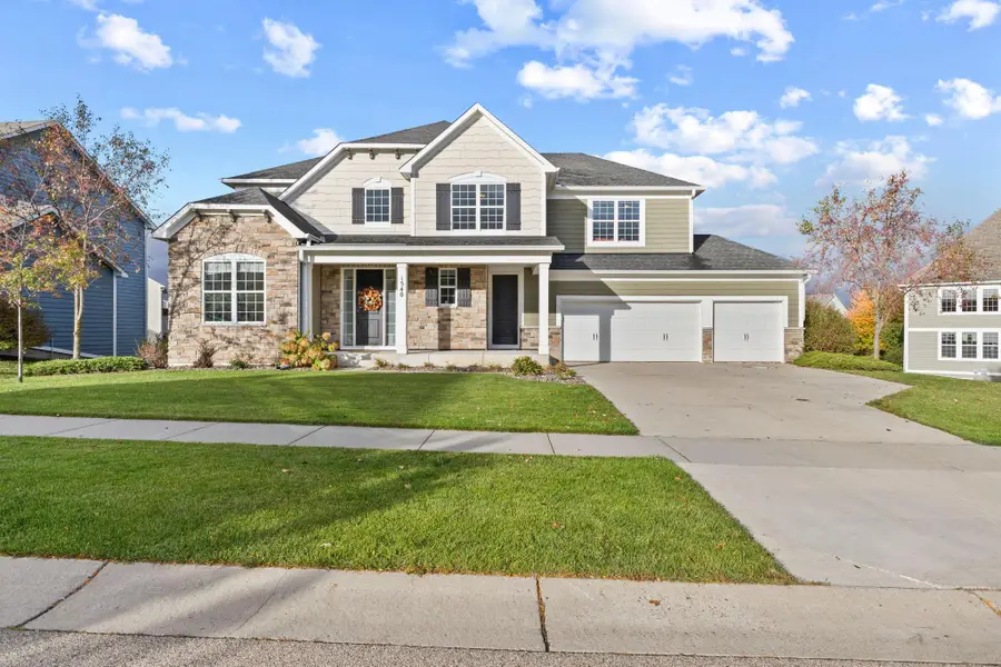 1540 Deephaven Drive, Woodbury, MN 55129 - #2
