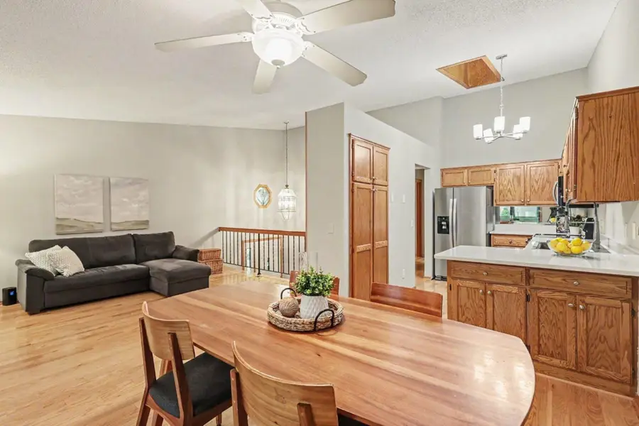 6610 Falstaff Road, Woodbury, MN 55125 - #3