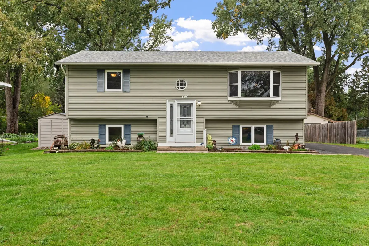 680 Hiawatha Avenue, Vadnais Heights, MN 55127 - #1