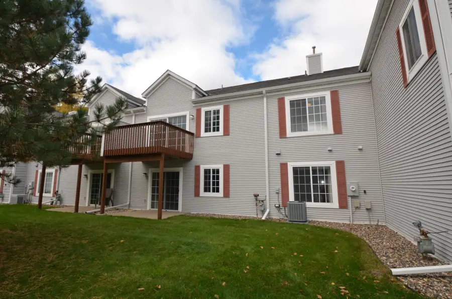 194 Emerson Avenue E, Saint Paul, MN 55118 - #2