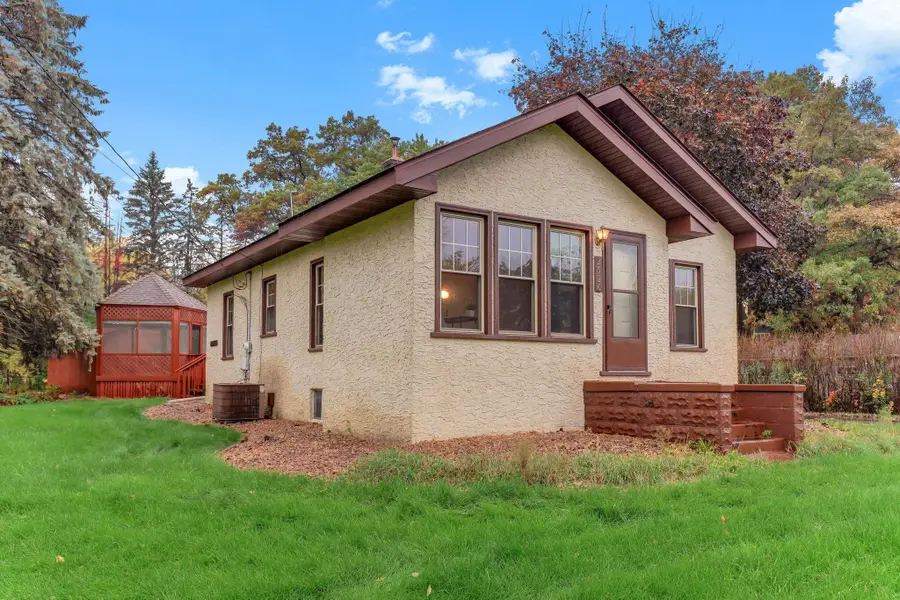 2520 4th Street, White Bear Lake, MN 55110 - #2