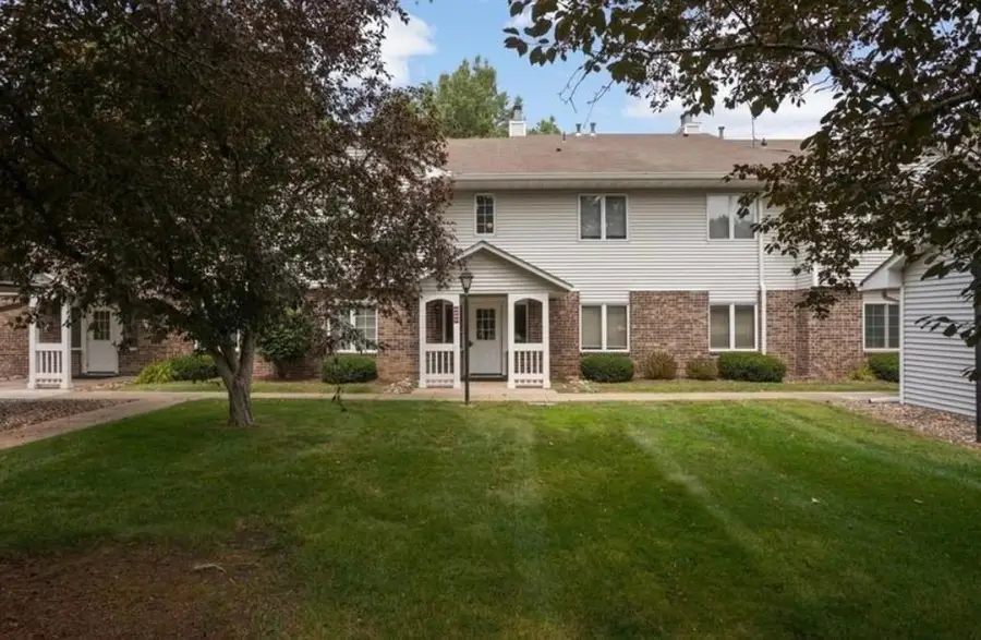 3575 Blue Jay Way #202, Eagan, MN 55123 - #2