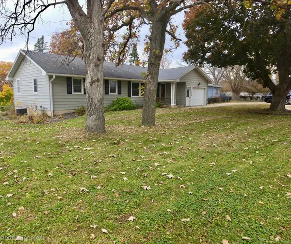 3956 Oak Park Circle Se, Rochester, MN 55904