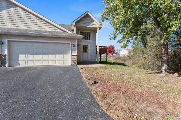 31162 Sunrise Trail, Stacy, MN 55079