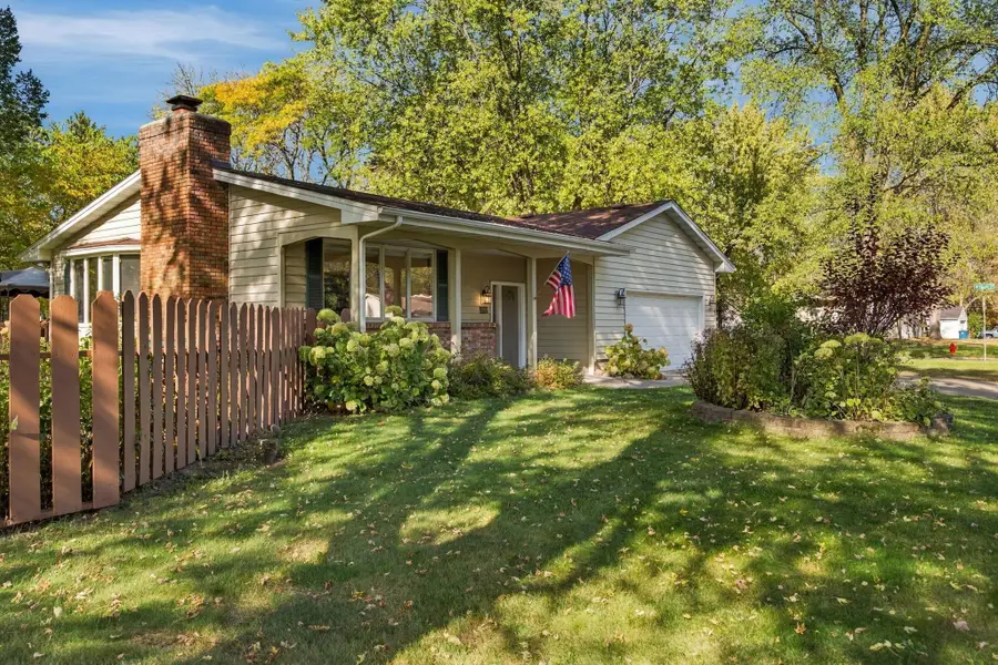 2430 Floral Drive, White Bear Lake, MN 55110 - #2