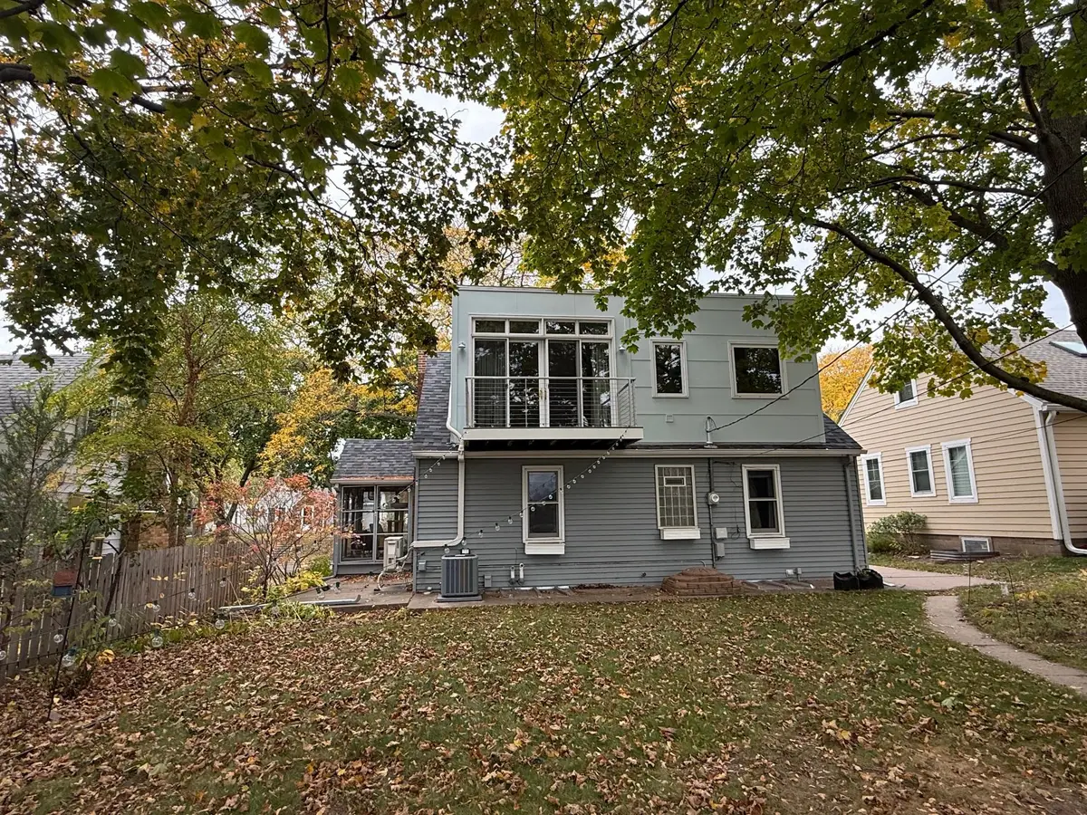 1411 Hartford Avenue, Saint Paul, MN 55116 - #1