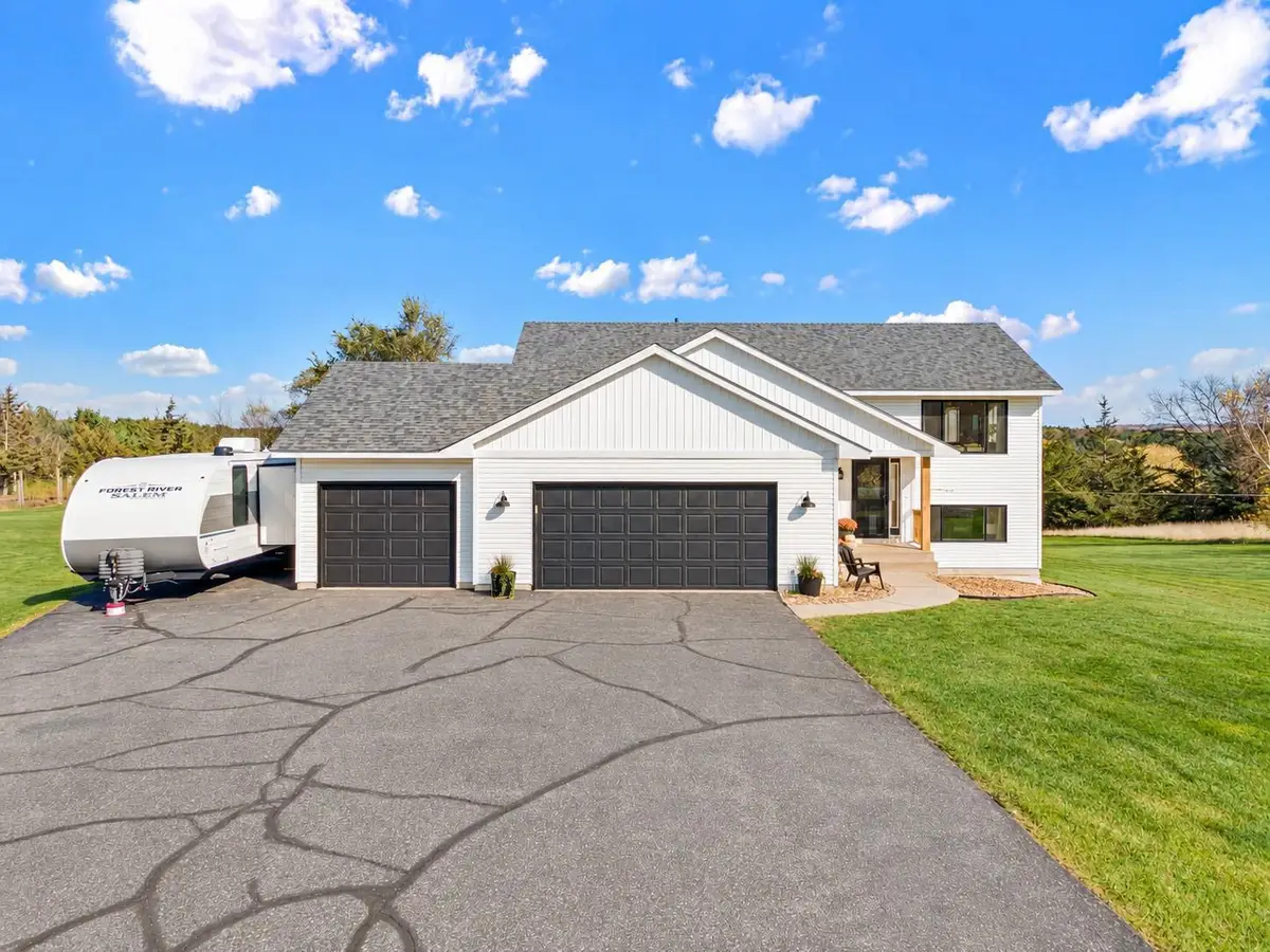 987 Labarge Road, Hudson, WI 54016 - #1