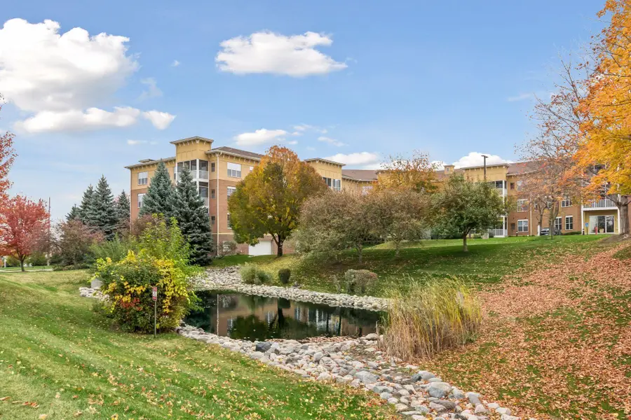 15001 Burnhaven Drive #120, Burnsville, MN 55306 - #2