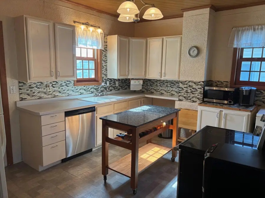650 W 5th Street, Winona, MN 55987 - #2