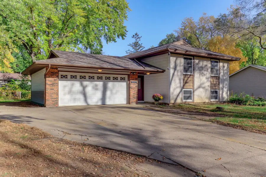 10857 Hollywood Boulevard Nw, Coon Rapids, MN 55433 - #2